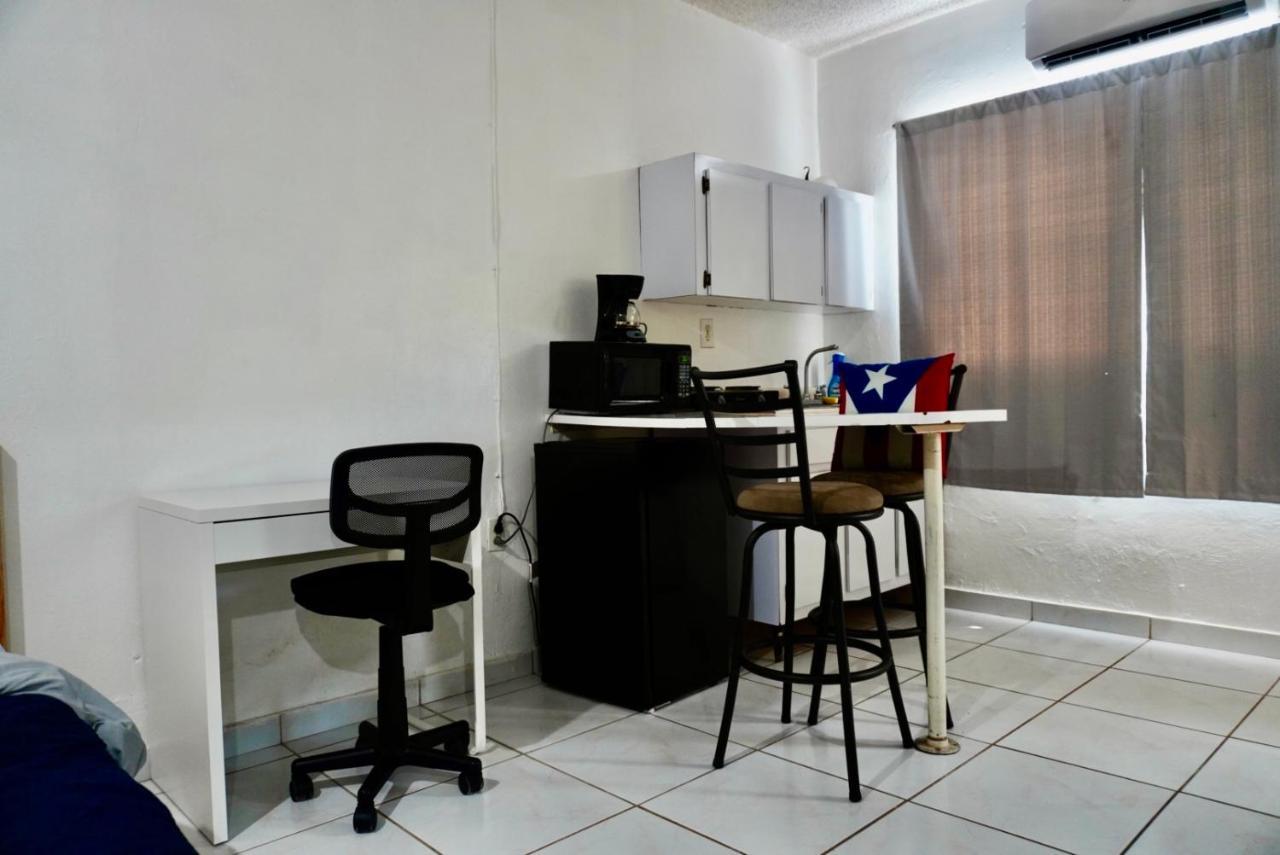 All You Need Studios Walking Distance To Beach Isla Verde 산후안 외부 사진