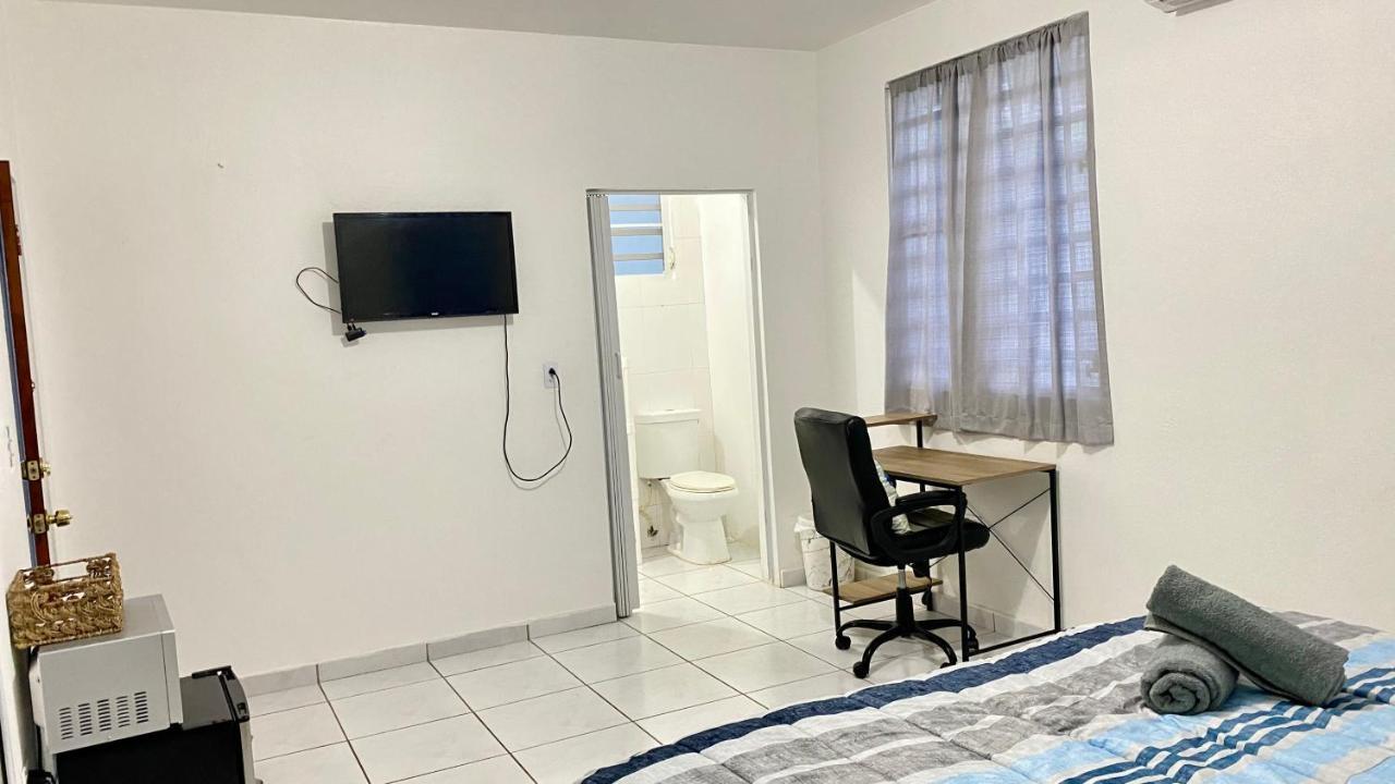 All You Need Studios Walking Distance To Beach Isla Verde 산후안 외부 사진